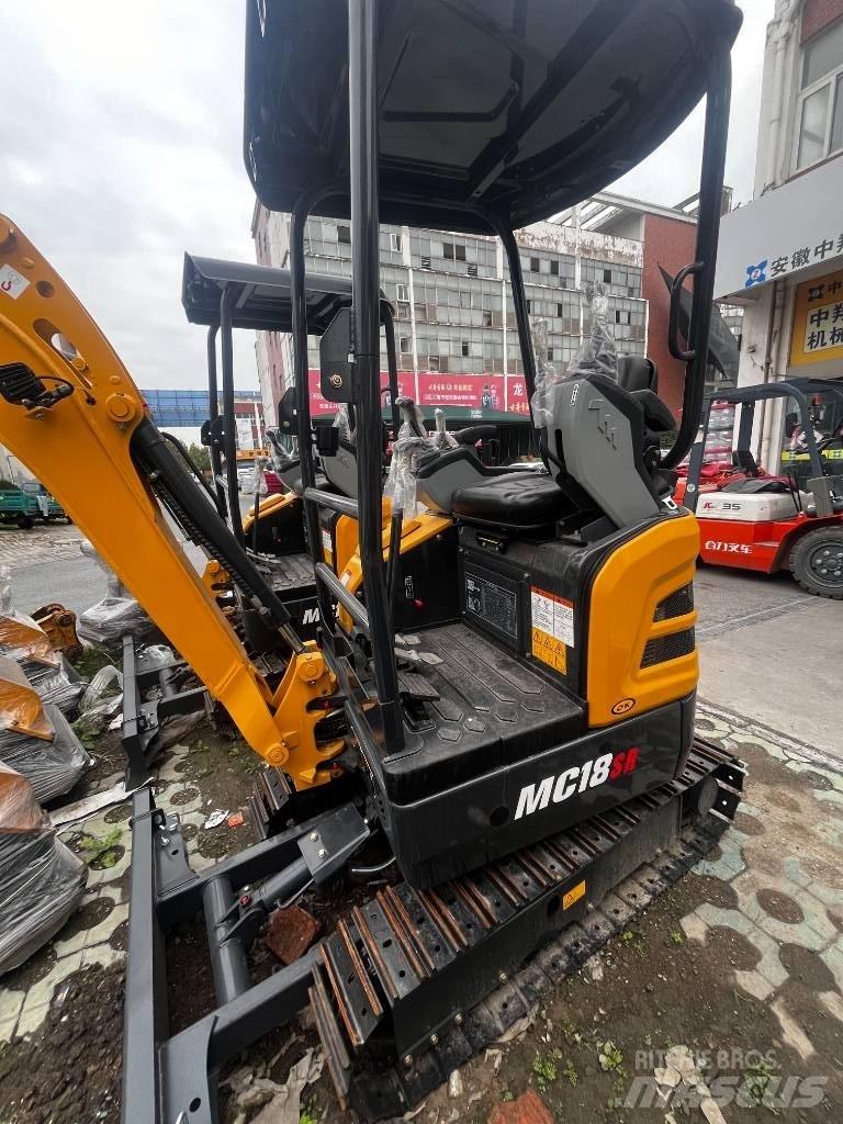 JCM MC18SR Paletli ekskavatörler