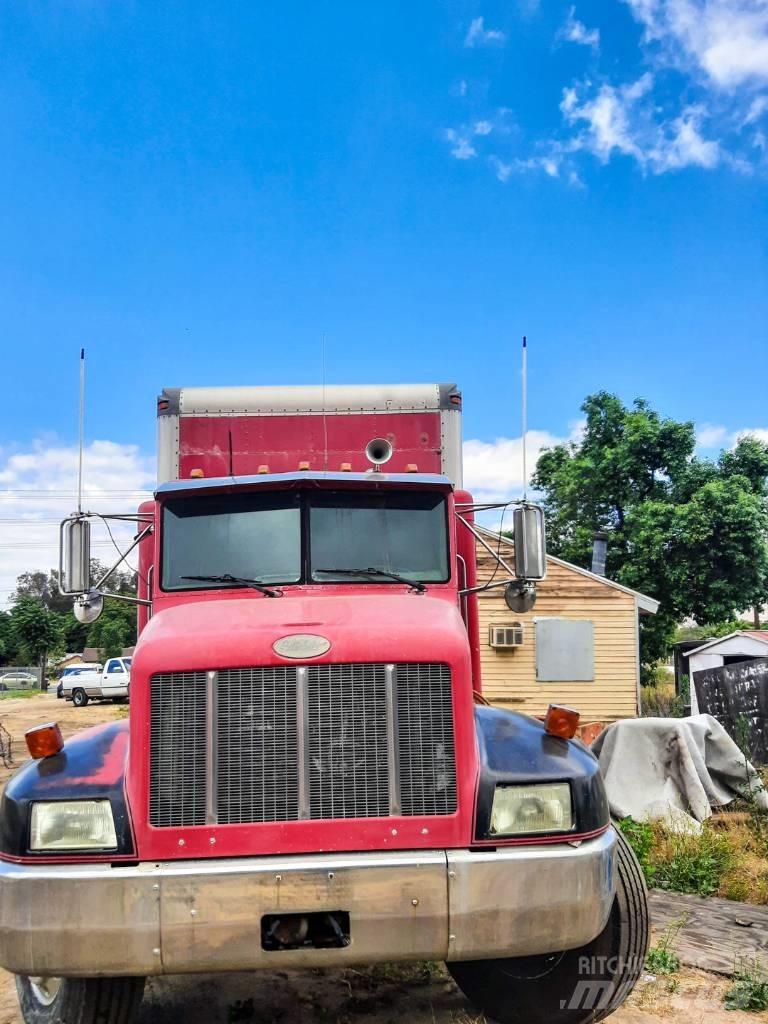 Peterbilt 330 Diger kamyonlar