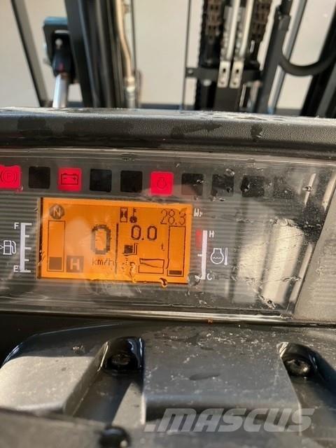 Mitsubishi FD25N3 Dizel forkliftler