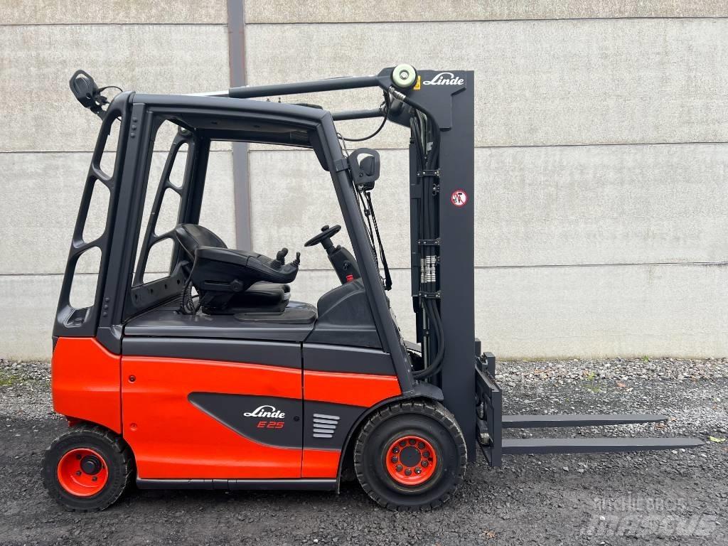 Linde E25-01 Elektrikli forkliftler