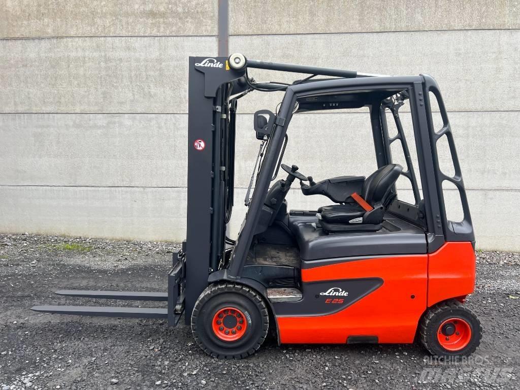 Linde E25-01 Elektrikli forkliftler