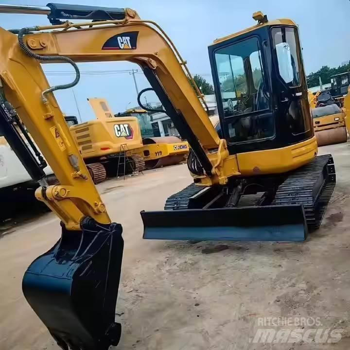 CAT CAT304CR Paletli ekskavatörler