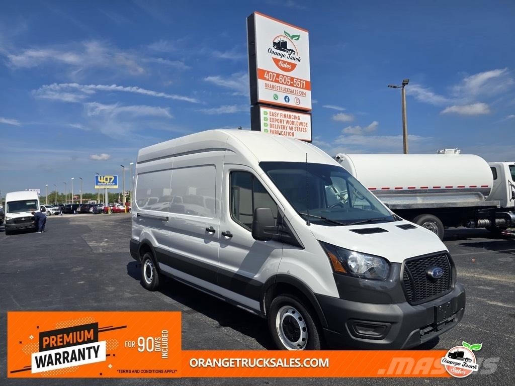 Ford Transit 250 Panel vanlar