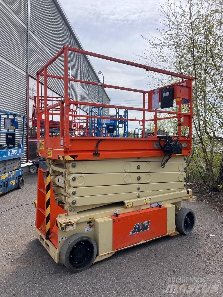 JLG 10 RS Makasli platformlar