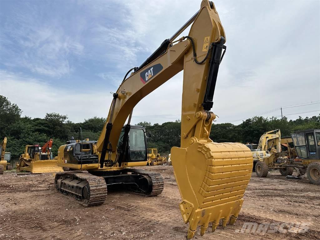 CAT 330DL Paletli ekskavatörler