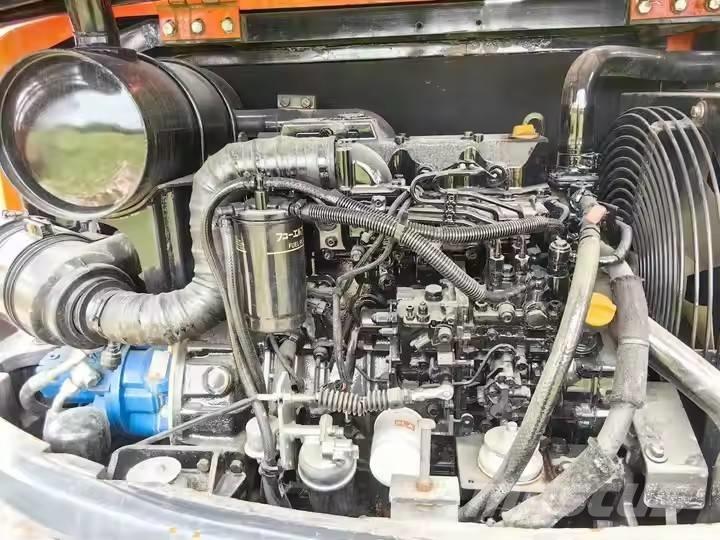 Doosan DX 60 Mini ekskavatörler, 7 tona dek