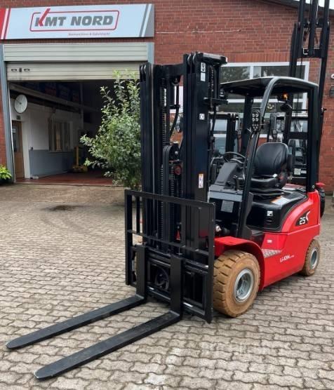Hangcha CPD 25 Elektrikli forkliftler