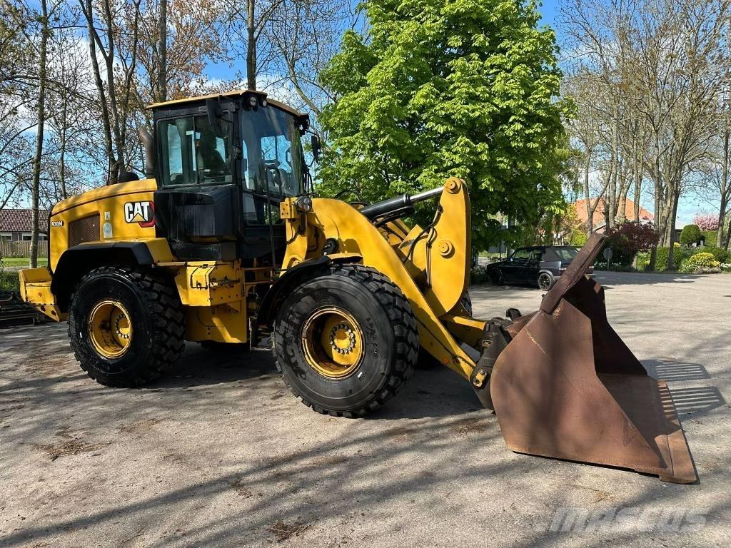 CAT 930 M Tekerlekli yükleyiciler