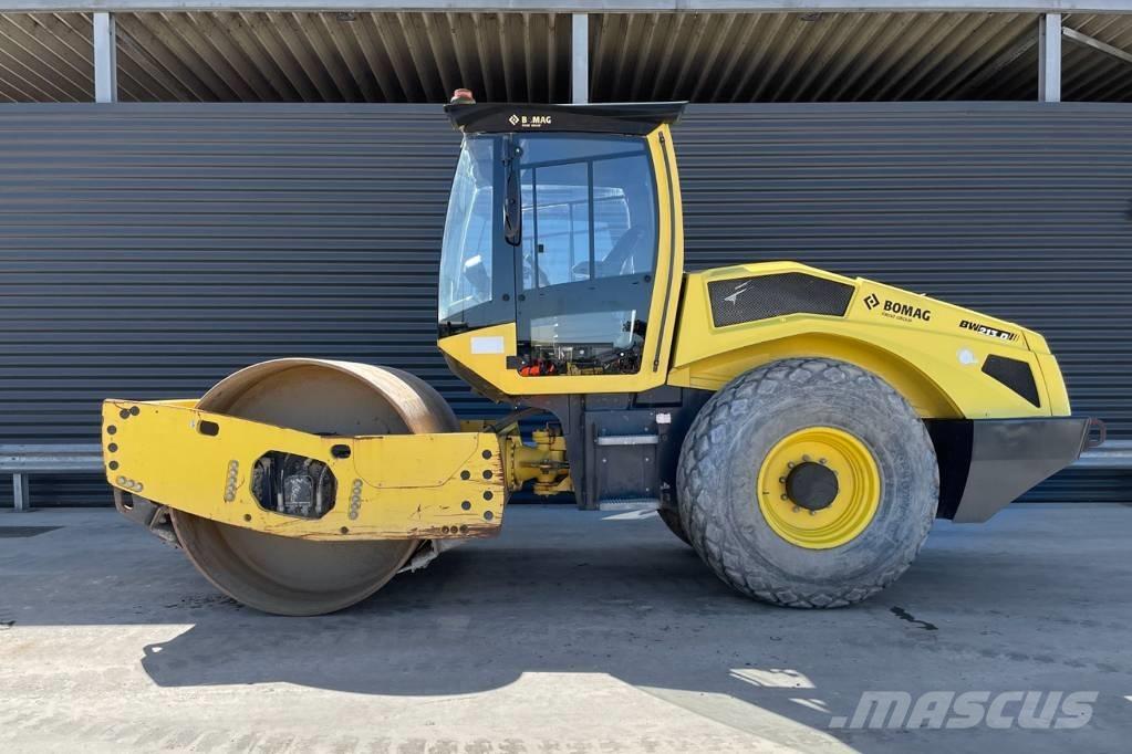 Bomag BW 213 D-5 Tek tamburlu silindirler
