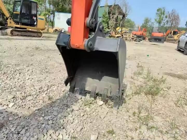 Kubota KX155 Mini ekskavatörler, 7 tona dek