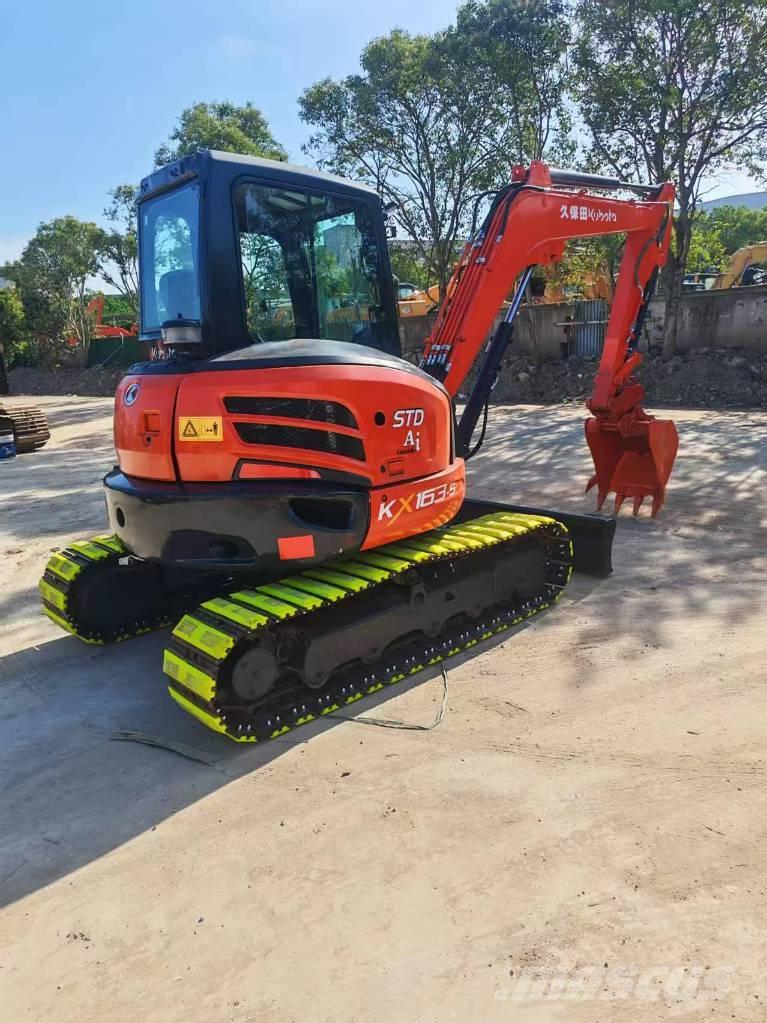 Kubota 163-5 Paletli ekskavatörler