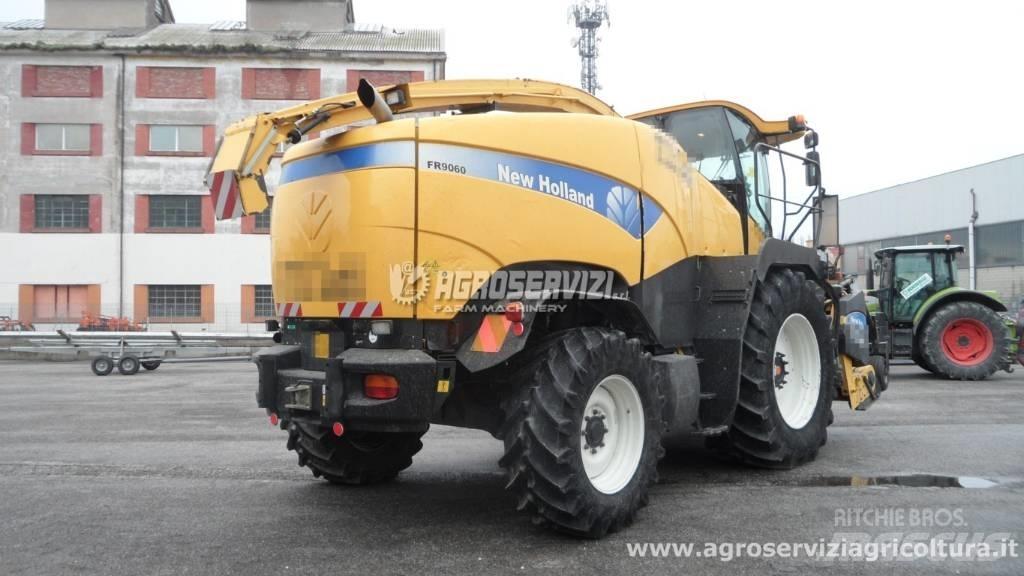 New Holland FR 9060 Kendi yürür silaj makinalari