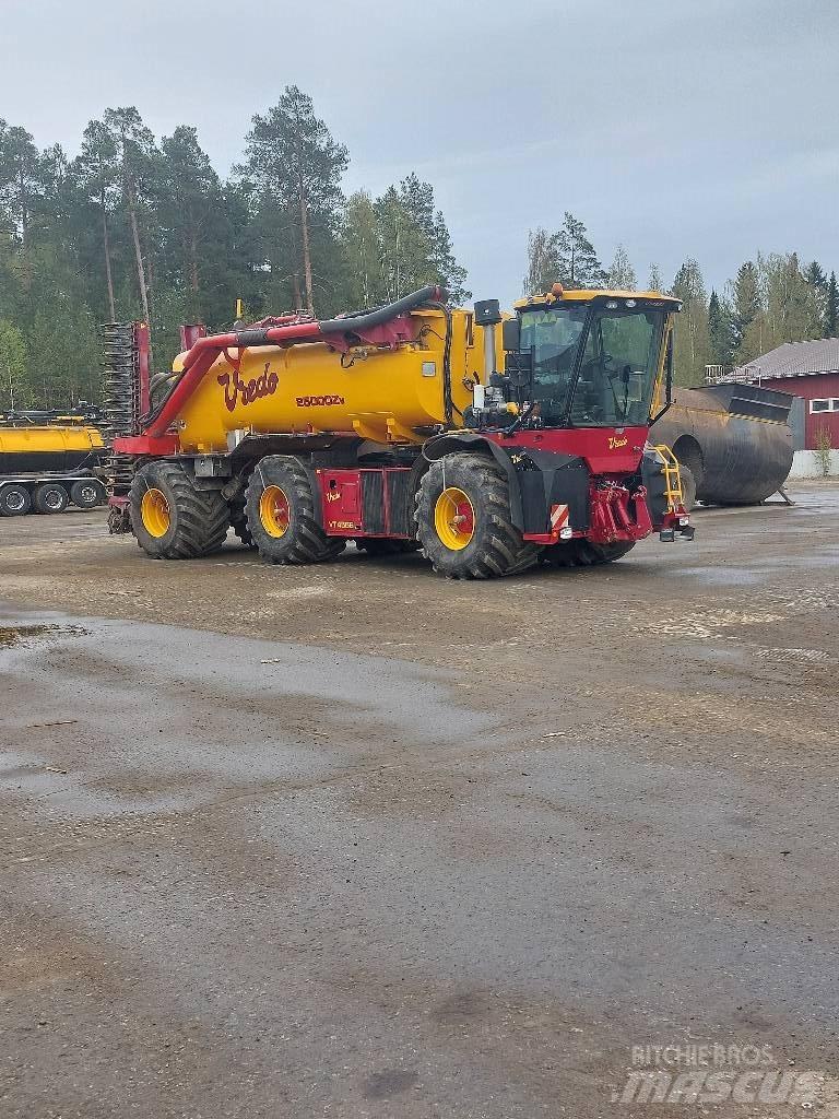 Vredo vt4556 Sivi gübre ve ilaç tankerleri