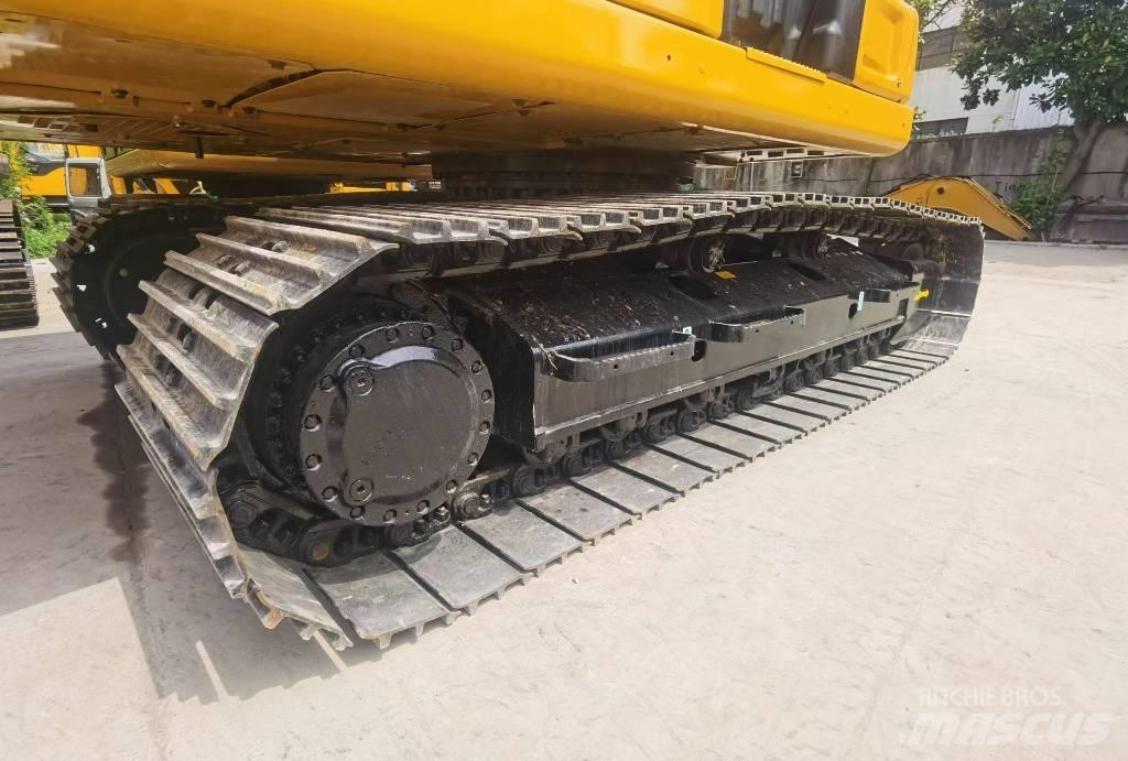CAT 320 GC Paletli ekskavatörler