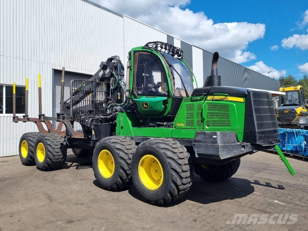 John Deere 1510G Tomruk yükleyici traktörler