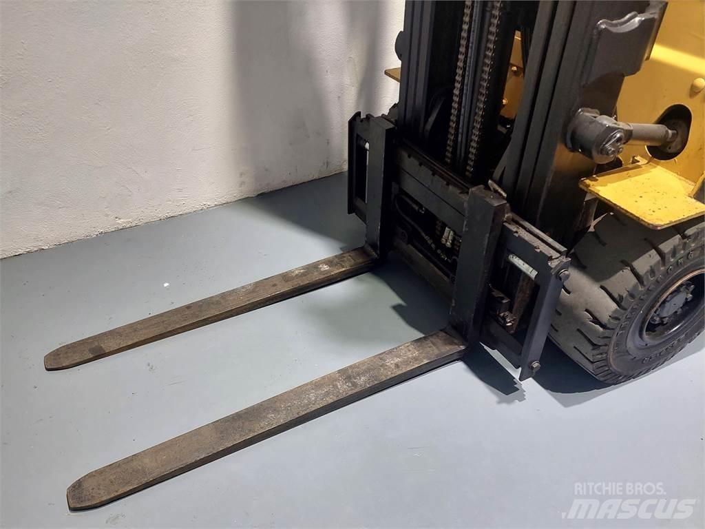 CAT EP25K PAC Elektrikli forkliftler
