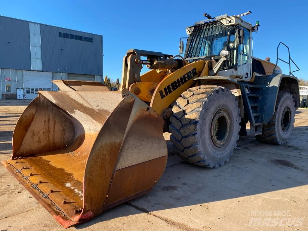 Liebherr L 586 Tekerlekli yükleyiciler