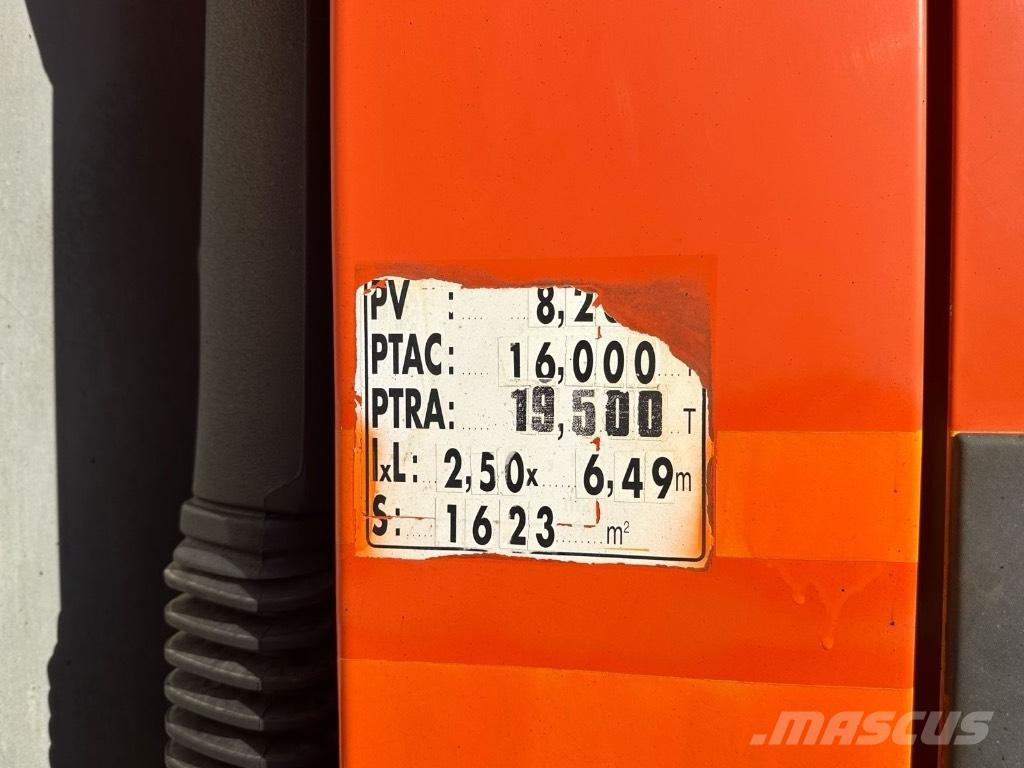 Renault Midlum Bitüm pülverizatörleri