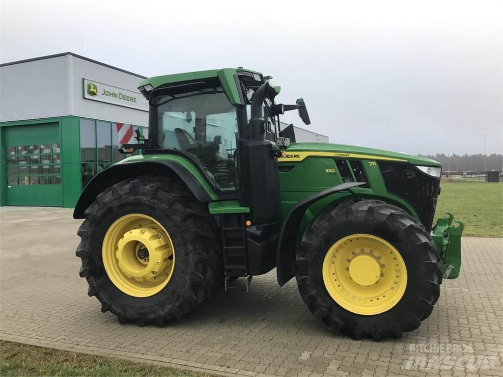 John Deere 7R 330 Traktörler