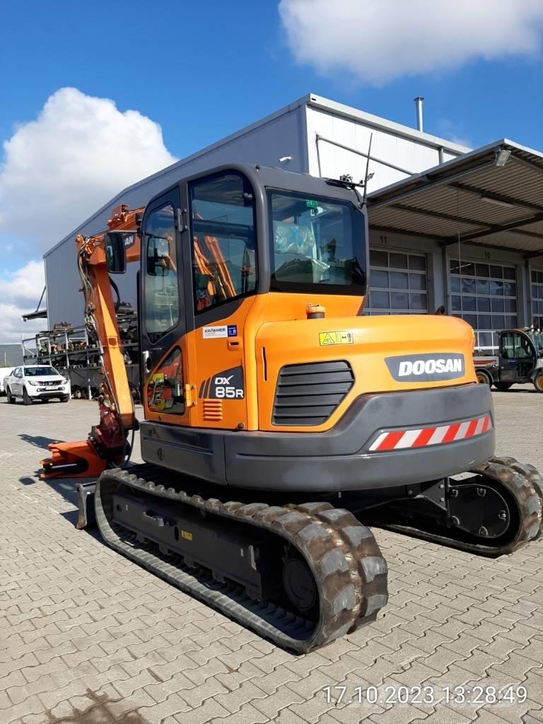 Develon DX 85 R-3 Midi ekskavatörler 7 - 12 t