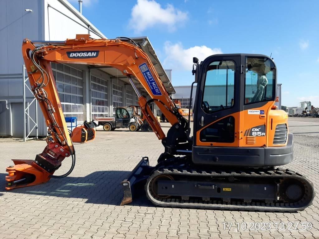 Develon DX 85 R-3 Midi ekskavatörler 7 - 12 t