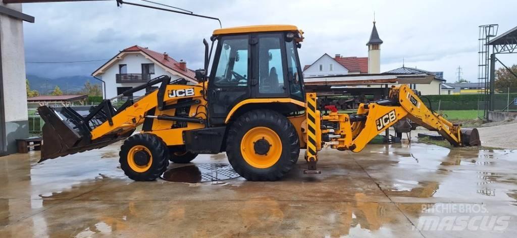 JCB 3DX Kazıcı yükleyiciler - beko loder