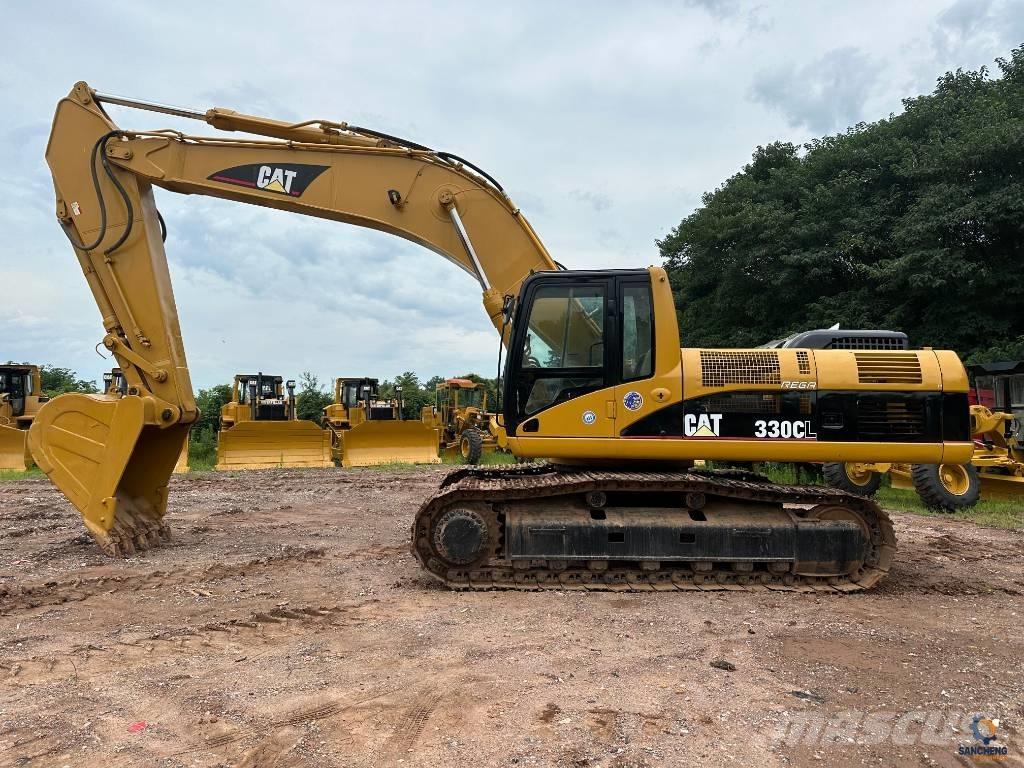 CAT 330 CL Paletli ekskavatörler