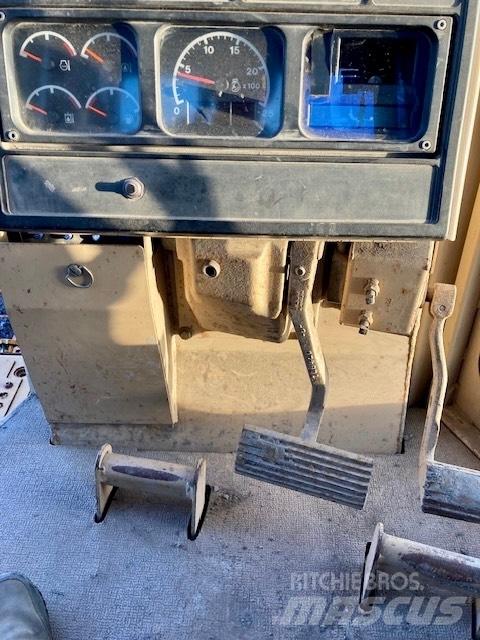 CAT D 11 R Paletli dozerler