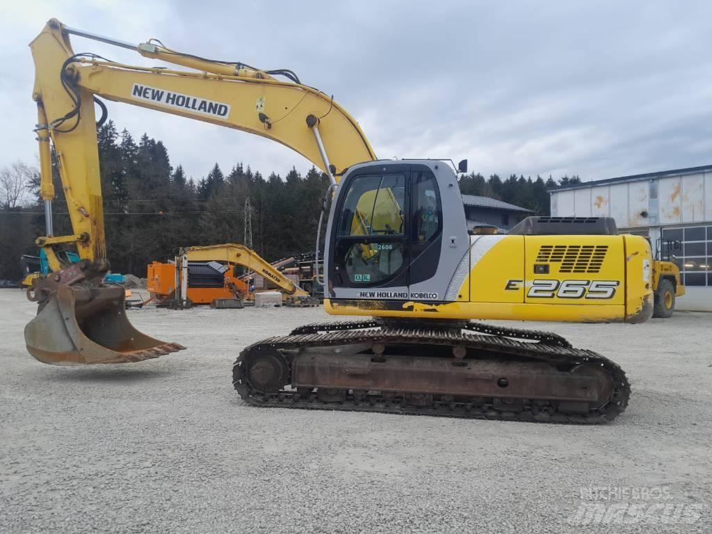 New Holland E 265 Paletli ekskavatörler