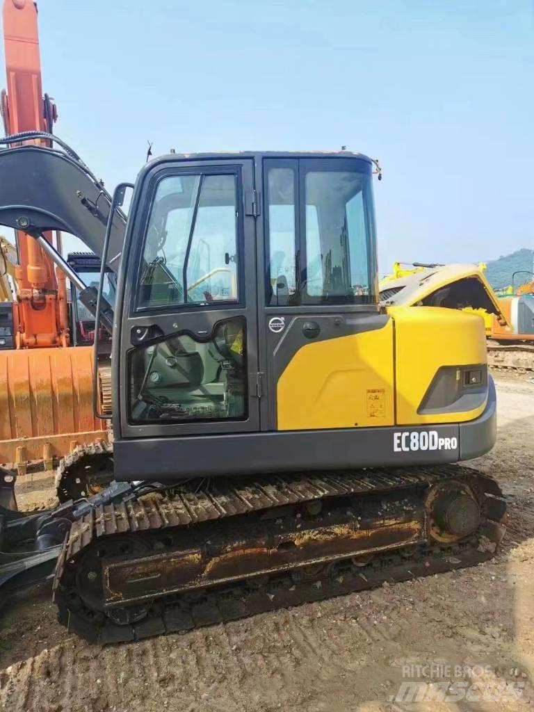 Volvo EC 80D PRO Paletli ekskavatörler