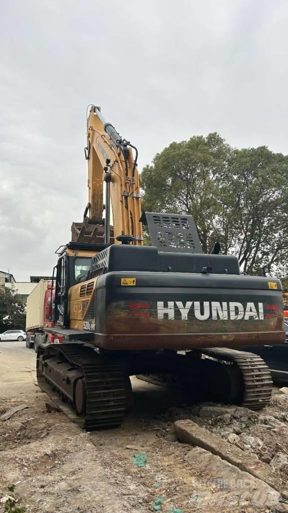 Hyundai 520L-9VS Paletli ekskavatörler