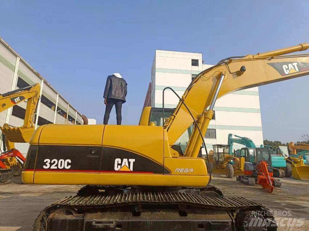 CAT 320 C Paletli ekskavatörler