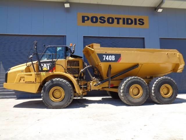 CAT 740 B Belden kirma kaya kamyonu