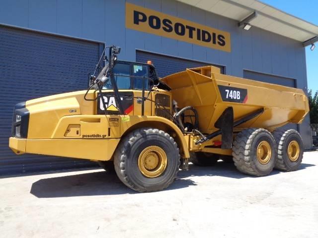 CAT 740 B Belden kirma kaya kamyonu