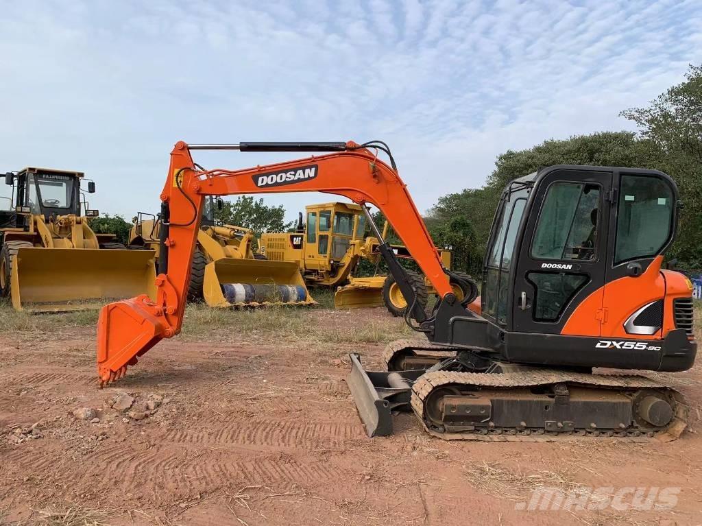 Doosan DX 55 Mini ekskavatörler, 7 tona dek