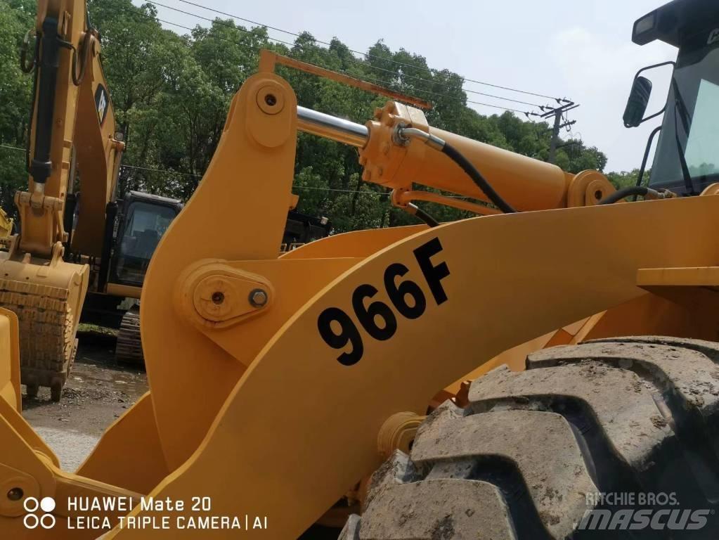 CAT 966 F Tekerlekli yükleyiciler