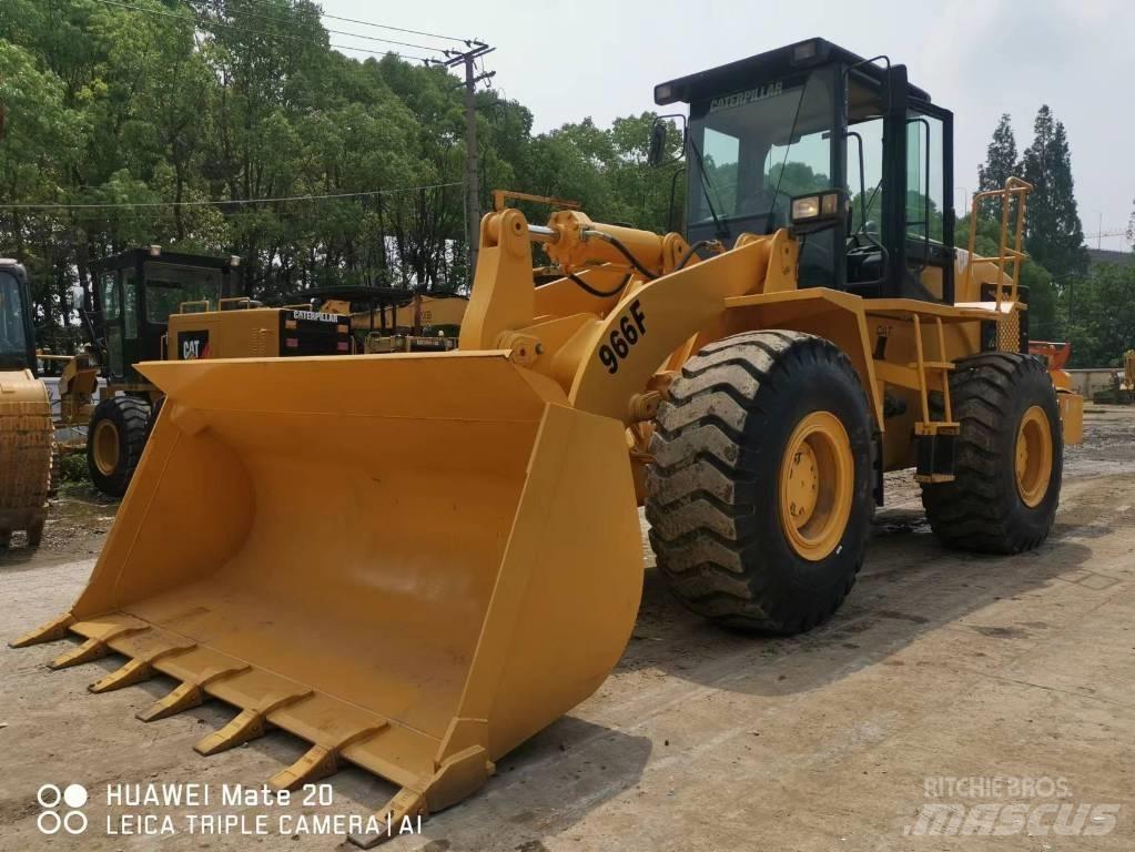 CAT 966 F Tekerlekli yükleyiciler