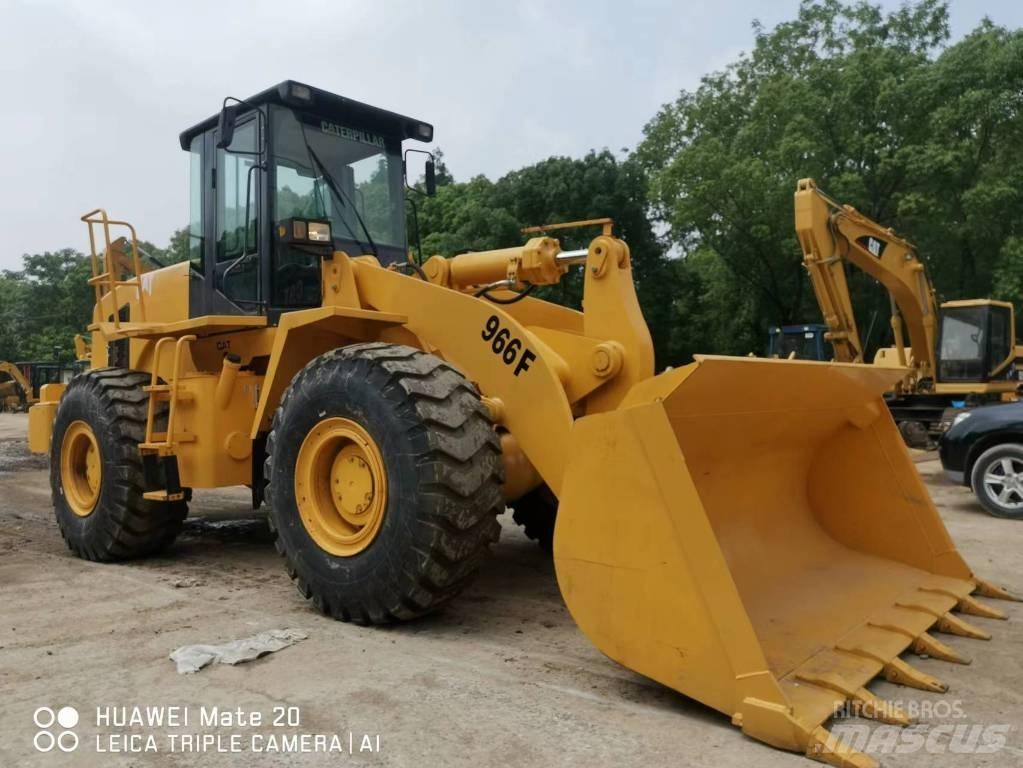 CAT 966 F Tekerlekli yükleyiciler