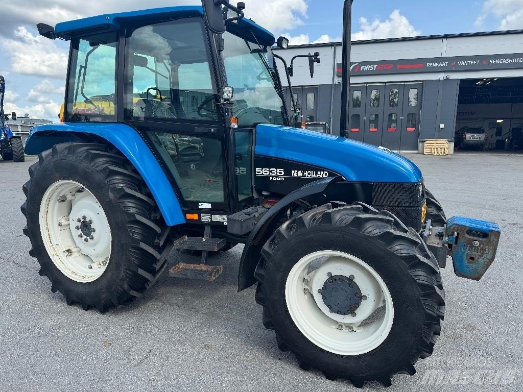 New Holland 5635 Traktörler
