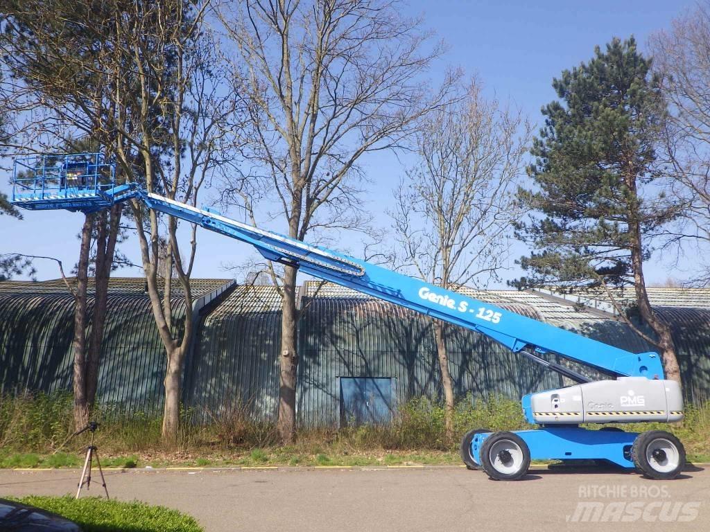 Genie S125 Teleskopik personel platformları