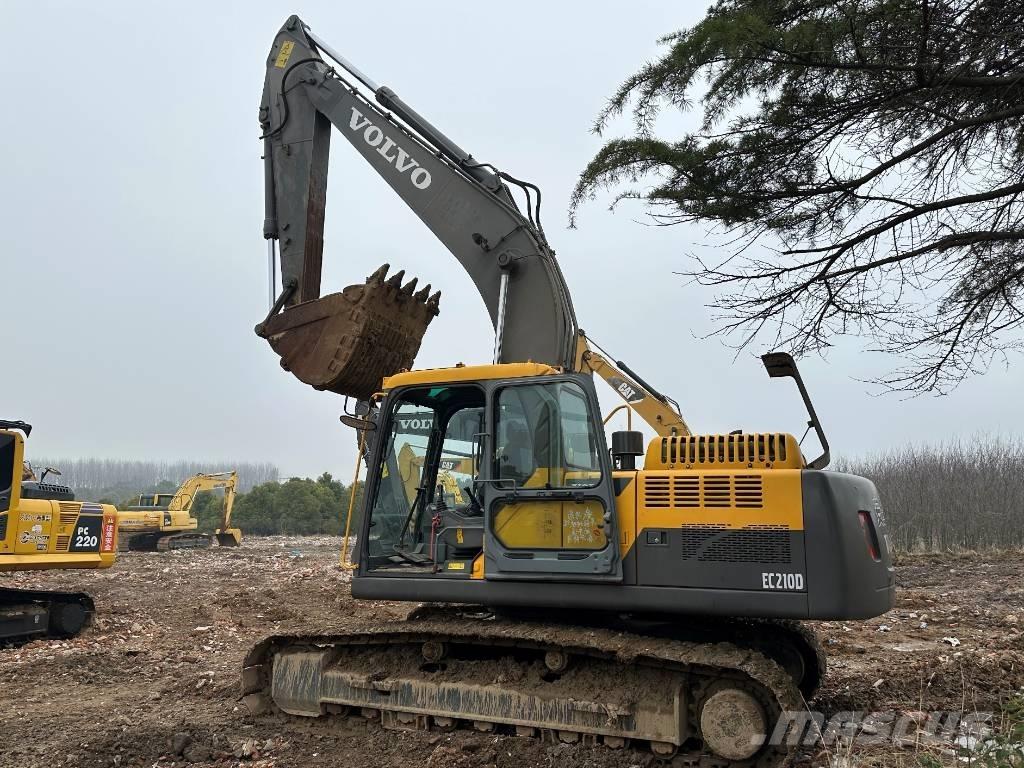 Volvo EC210D Paletli ekskavatörler