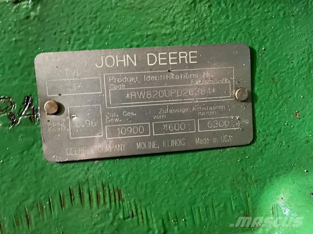 John Deere 8200 Traktörler