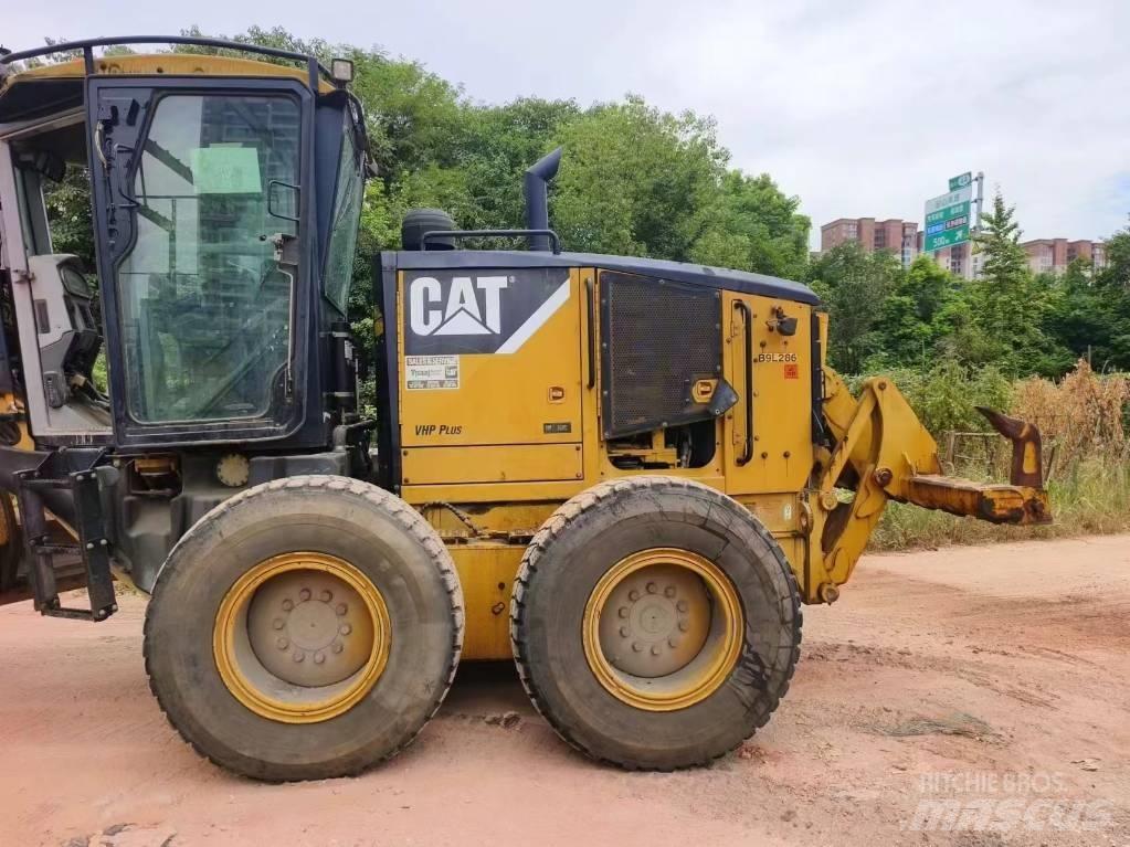 CAT 160 M Greyderler