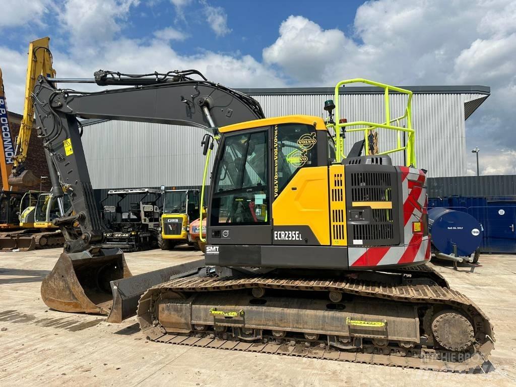 Volvo BM ECR235EL Paletli ekskavatörler