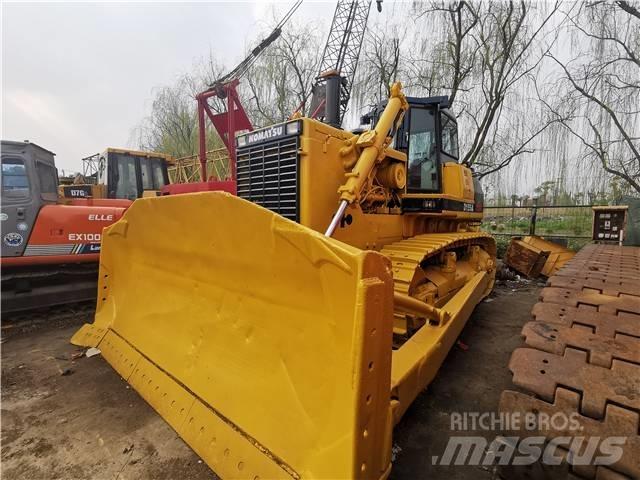 Komatsu D155A Paletli dozerler