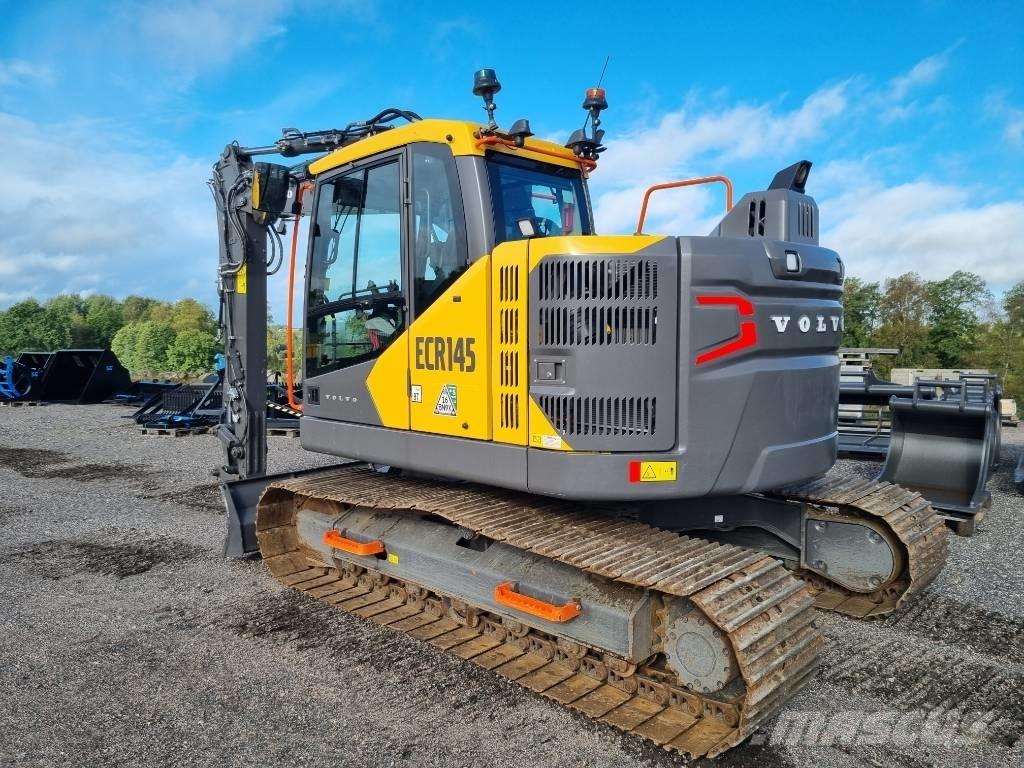 Volvo ECR 145 F Paletli ekskavatörler
