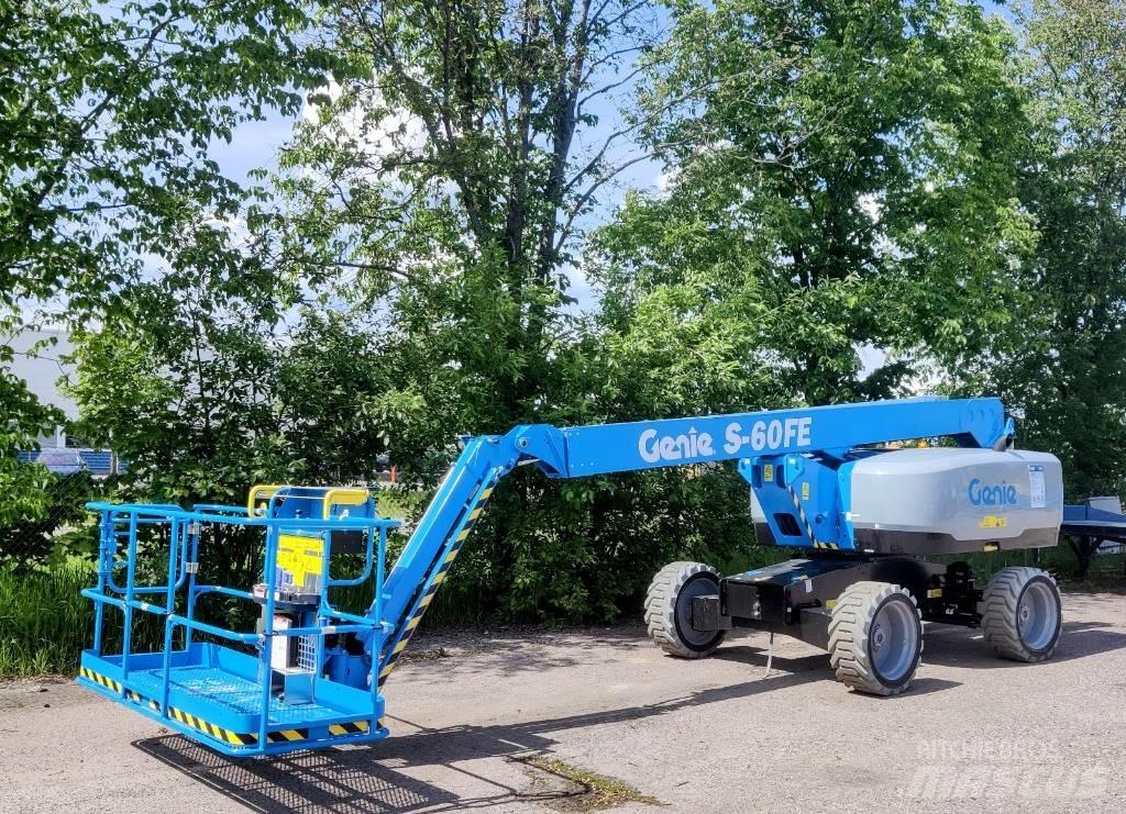 Genie S-60 FE Körüklü personel platformları