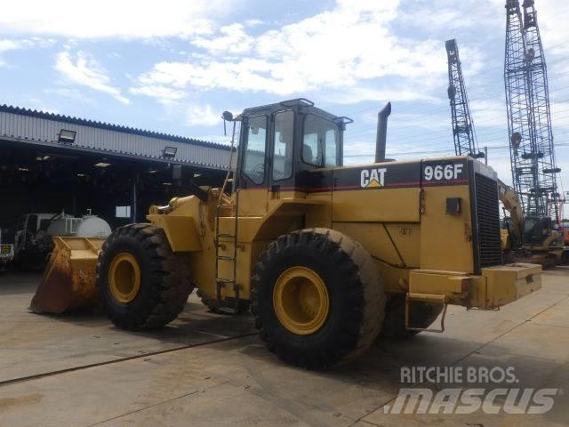 CAT 966 F Tekerlekli yükleyiciler