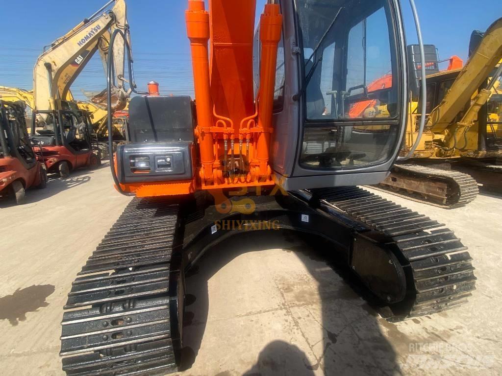 Hitachi EX 120 Paletli ekskavatörler