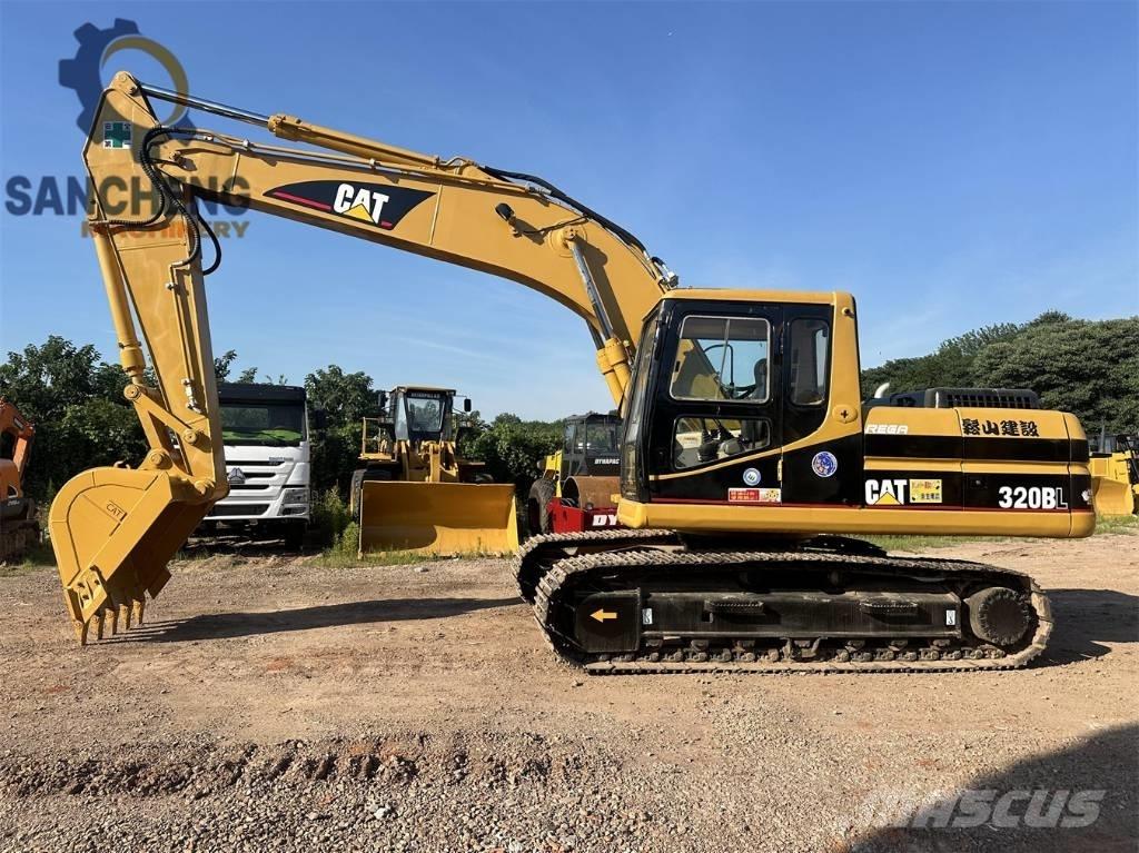 CAT 320 B L Paletli ekskavatörler